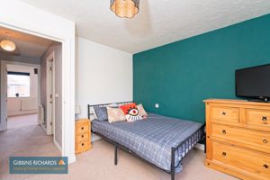 Bedroom- click for photo gallery